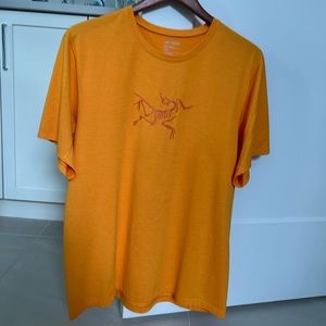 Arcteryx Men’s Tshirt with Logo